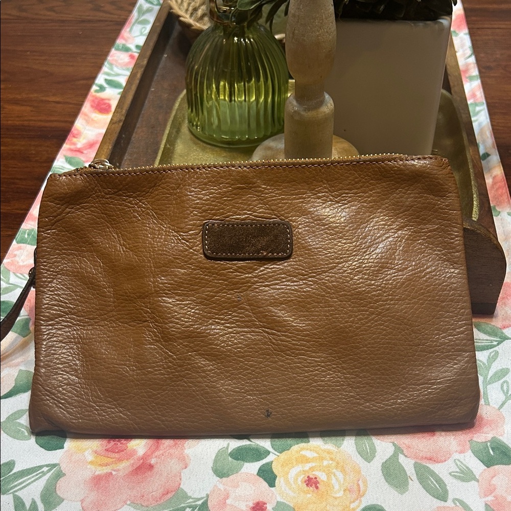 Russell & Bromley Elegant Cognac Brown Italian Leather Zipper Pouch